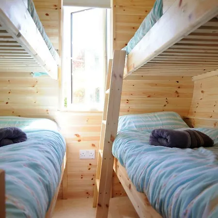 Luxury tent Coach Field *