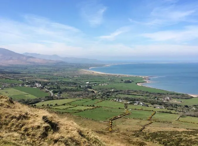 Coach Field Glamping Camp