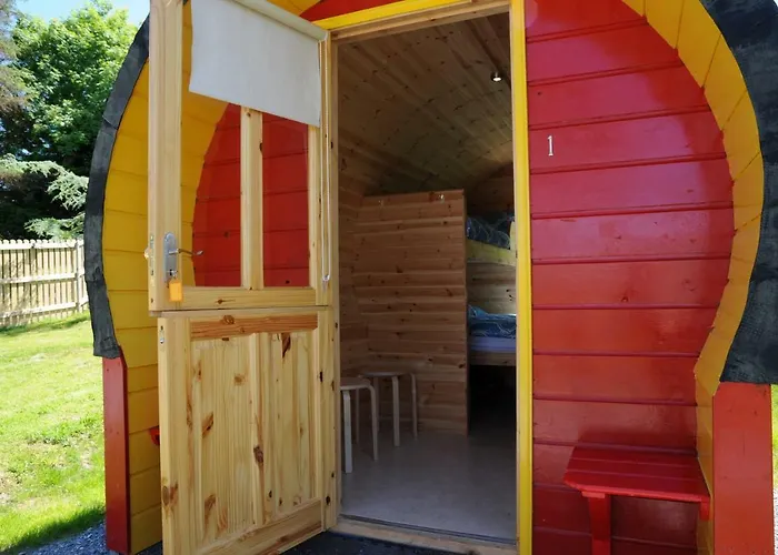 Glamping Coach Field